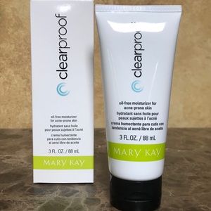 Mary Kay Clearproof moisturizer